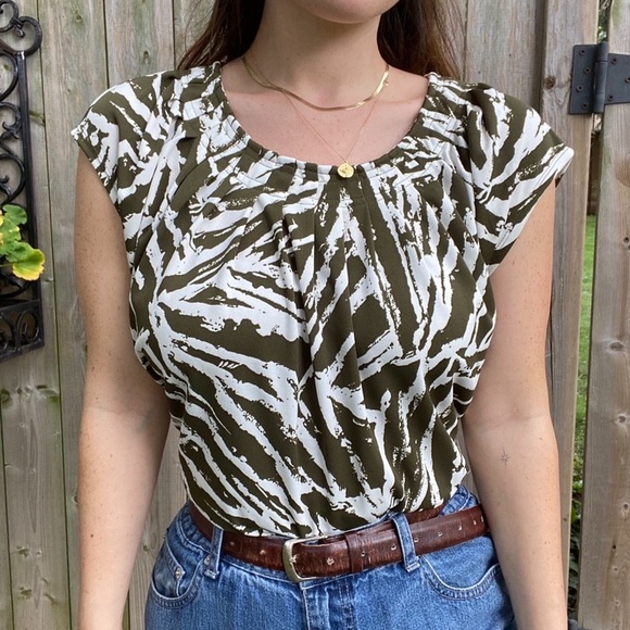 Liz Claiborne blouse - Picture 2 of 6